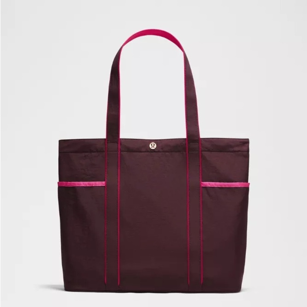 lululemon athletica Daily Multi-Pocket Tote Bag 20L